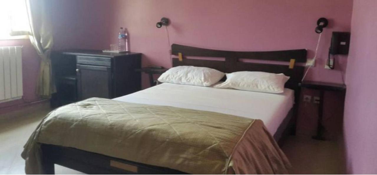 Roza Hotel Bab Ezzouar 外观 照片